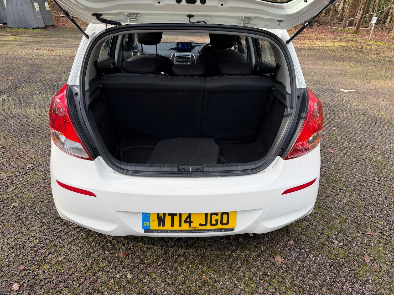 Used Hyundai i20 2014 for sale - 77320914: Photo 42