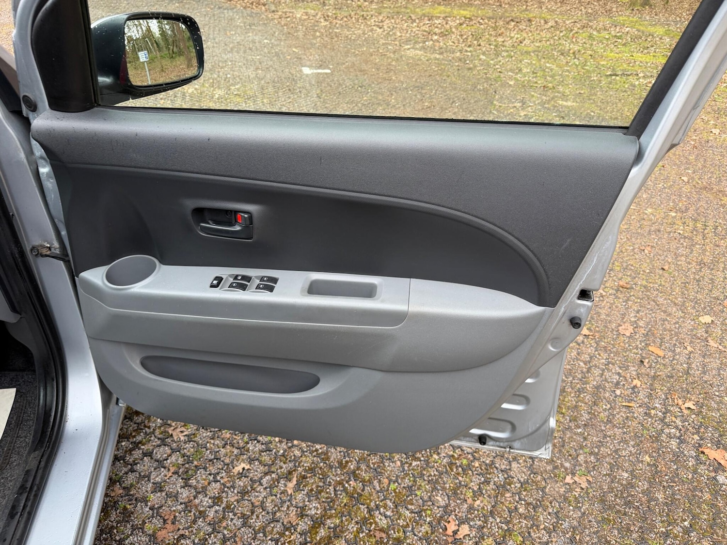 Used Daihatsu Sirion 2009 for sale - 78127432: Photo 38