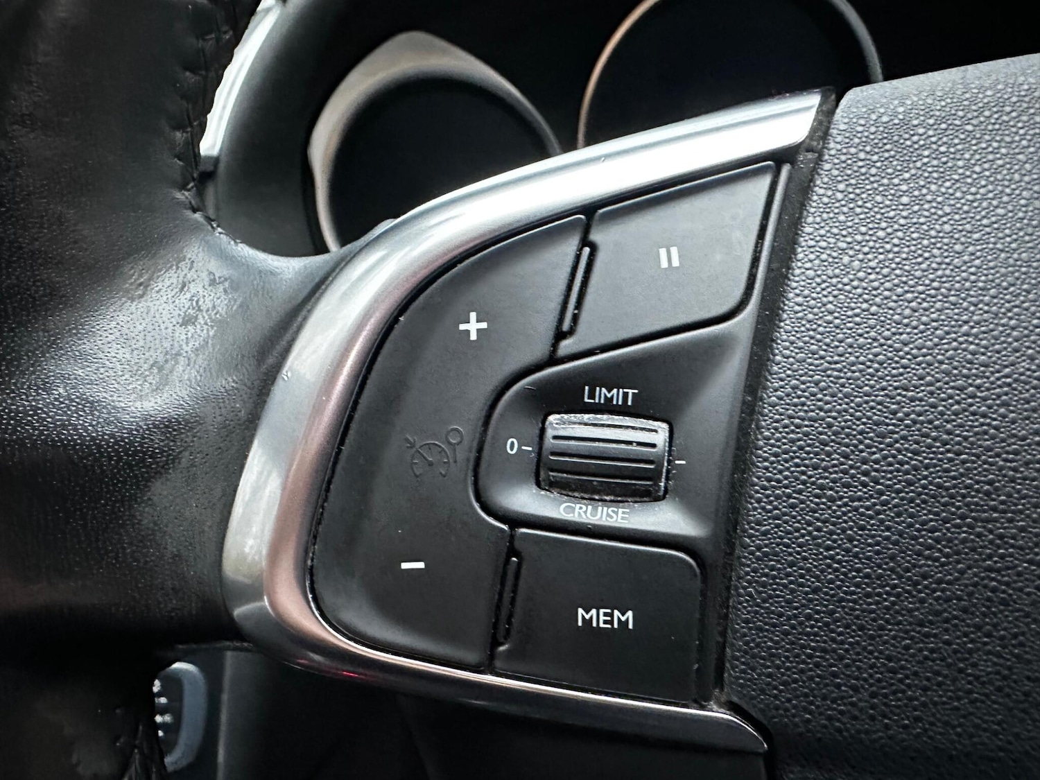 Used Citroen DS4 2015 for sale - 77039757: Photo 25