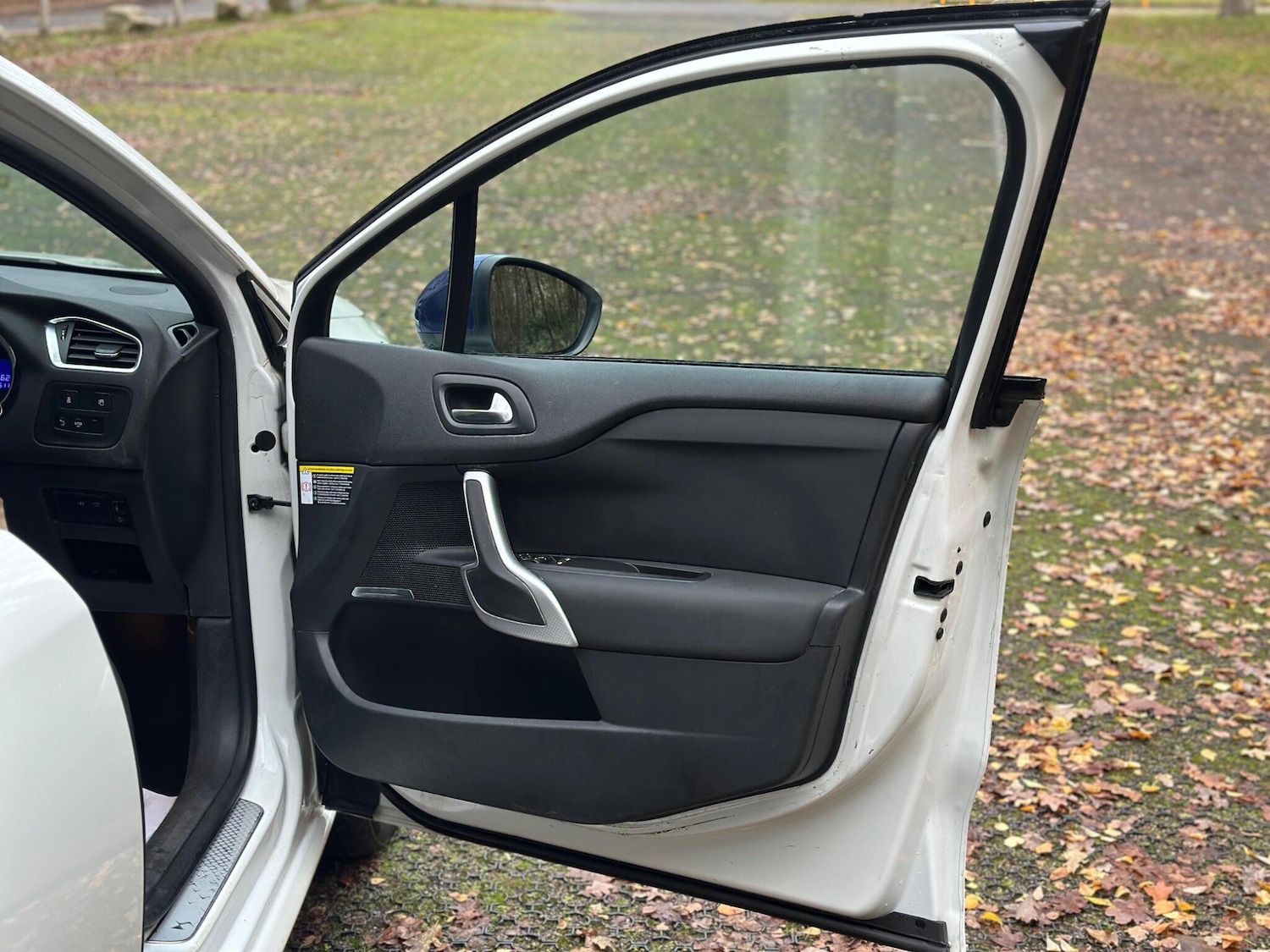 Used Citroen DS4 2015 for sale - 77039757: Photo 34