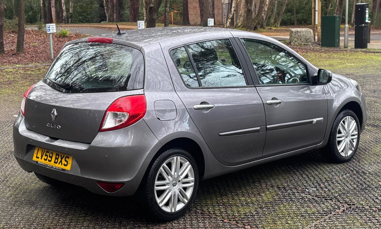 Used Renault Clio for sale - 77484648: Photo 11