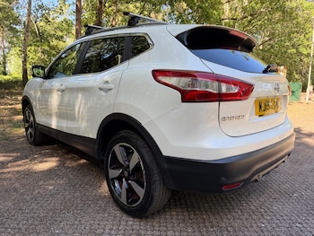 Used Nissan Qashqai 2015 for sale - 79132492: Photo