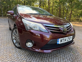 Used Toyota Avensis 2014 for sale - 79336698: Photo