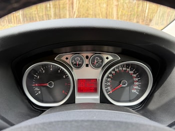 Used Ford Focus 2009 for sale - 79609778: Photo