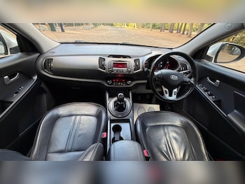 Used Kia Sportage 2010 for sale - 79576909: Photo