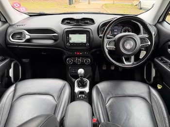 Used Jeep Renegade 2016 for sale - 78058324: Photo