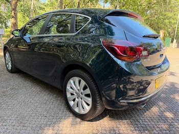 Used Vauxhall Astra 2015 for sale - 79188132: Photo