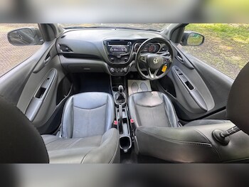 Used Vauxhall Viva 2016 for sale - 77040549: Photo