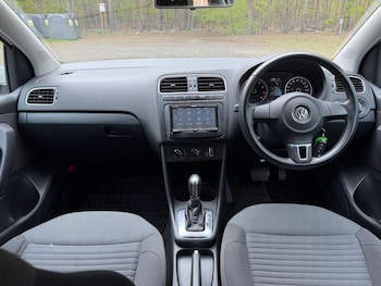 Used Volkswagen Polo 2014 for sale - 78318541: Photo