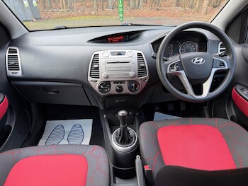 Used Hyundai i20 2009 for sale - 77511224: Photo