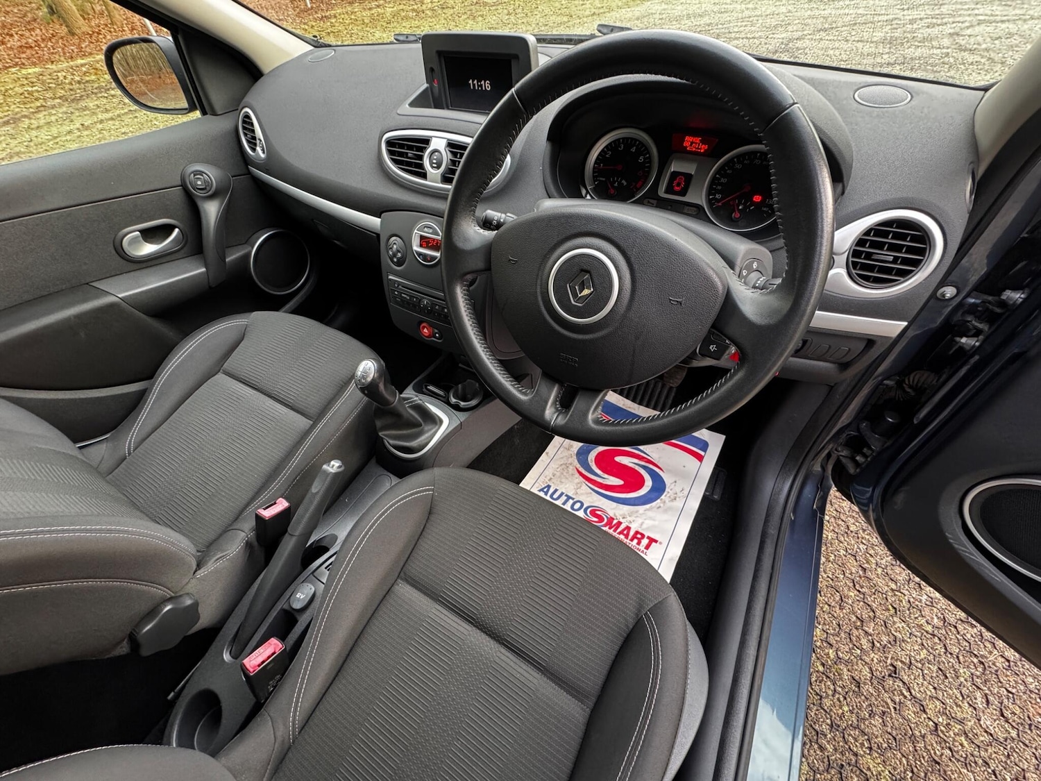 Used Renault Clio 2009 for sale - 77091423: Photo 30