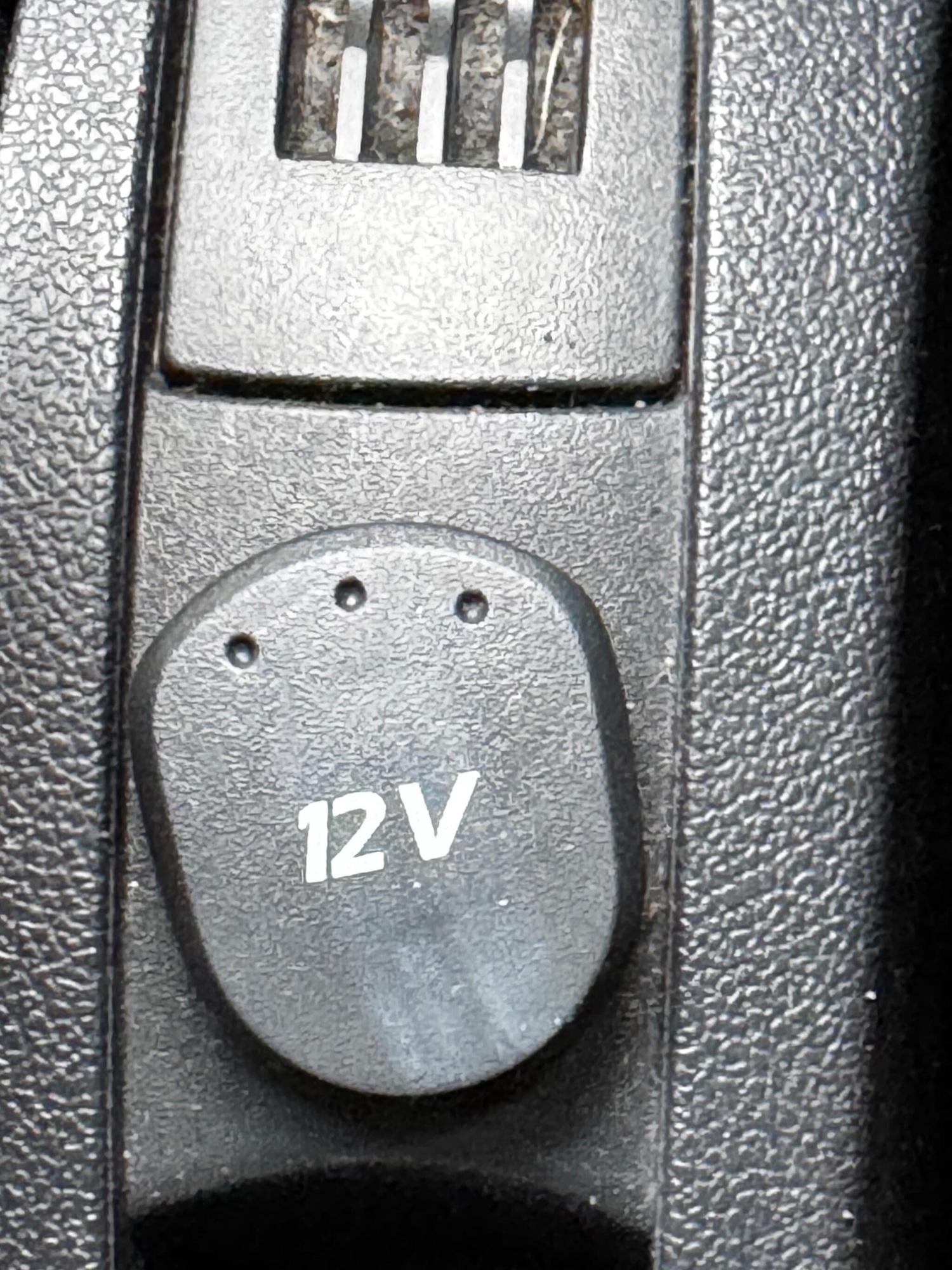 Used Renault Clio 2009 for sale - 77091423: Photo 37