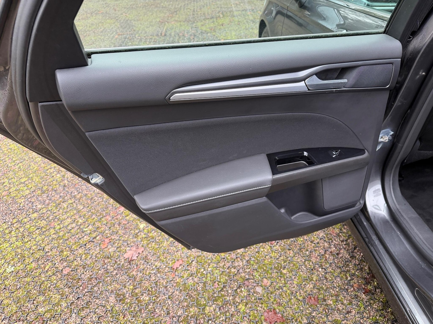 Used Ford Mondeo for sale - 77305026: Photo 51