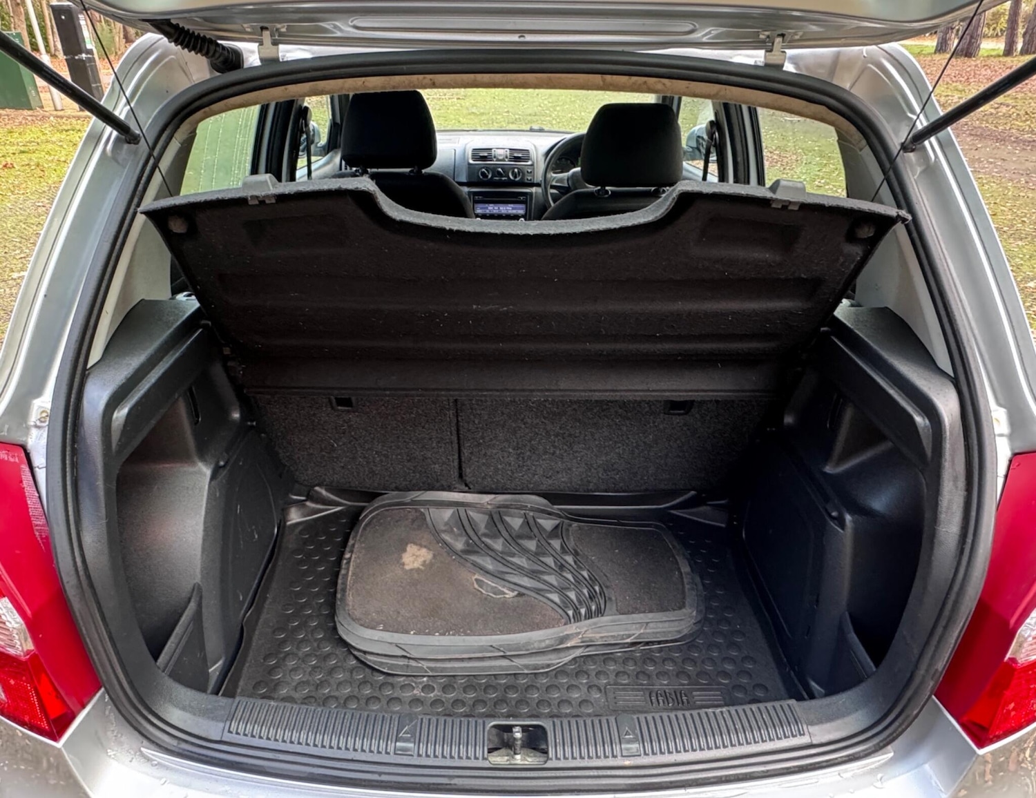 Used Skoda Fabia 2014 for sale - 77040390: Photo 14