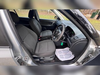 Used Skoda Fabia 2014 for sale - 77040390: Photo