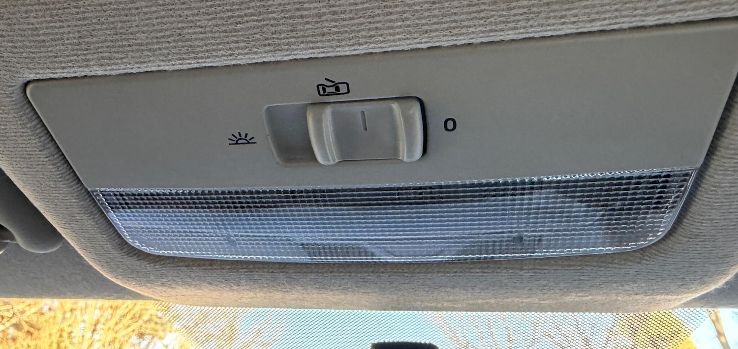 Used Volkswagen up! 2012 for sale - 77982231: Photo 30