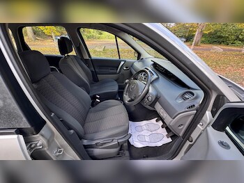 Used Renault Scenic 2008 for sale - 77040867: Photo