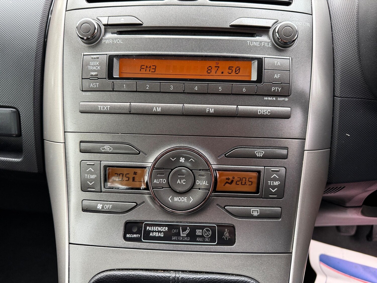 Used Toyota Auris for sale - 77683779: Photo 24