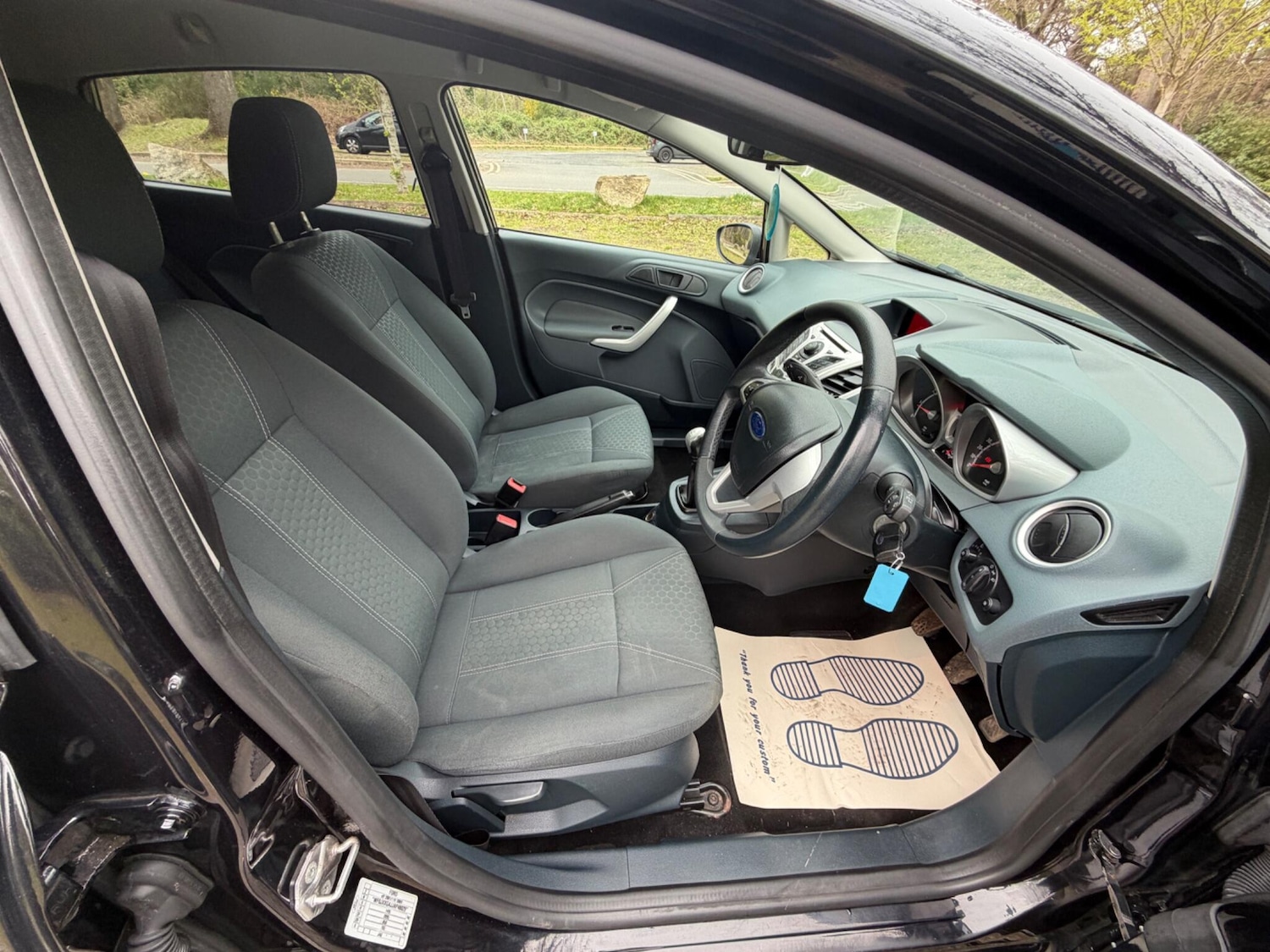 Used Ford Fiesta for sale - 78215152: Photo 4