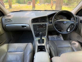 Used Volvo S60 2005 for sale - 78573883: Photo