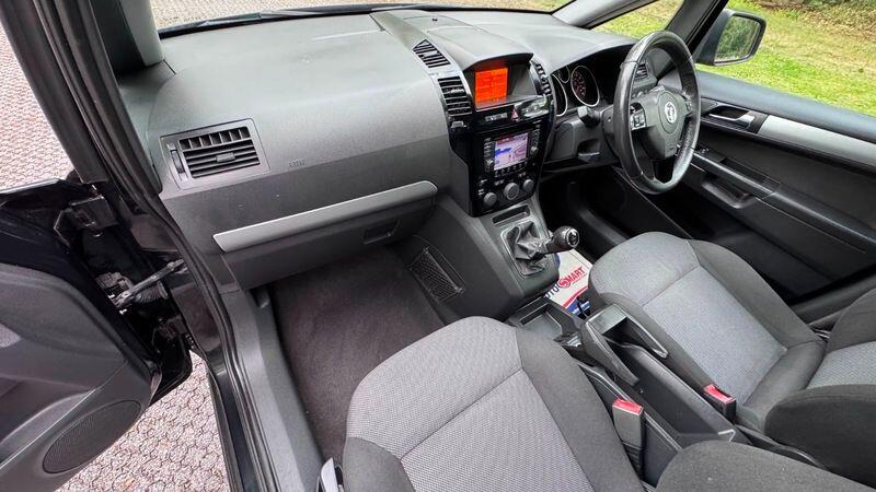 Used Vauxhall Zafira 2012 for sale - 77040229: Photo 36
