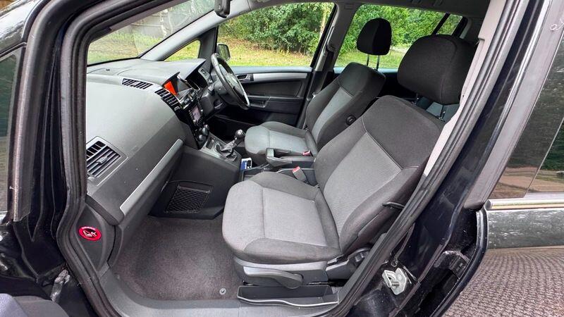 Used Vauxhall Zafira 2012 for sale - 77040229: Photo 38