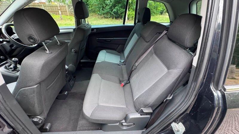 Used Vauxhall Zafira 2012 for sale - 77040229: Photo 8