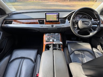 Used Audi A8 2011 for sale - 77671990: Photo