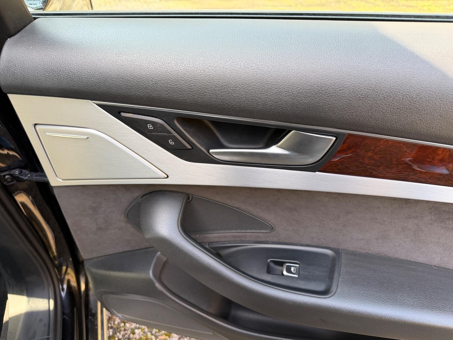 Used Audi A8 for sale - 77671990: Photo 51