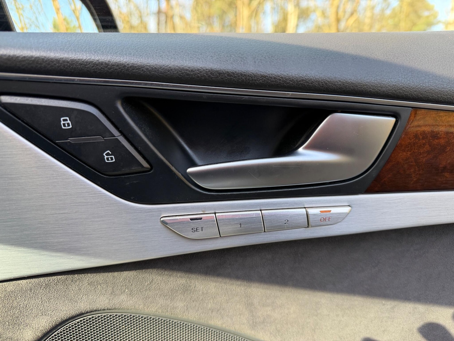 Used Audi A8 for sale - 77671990: Photo 54