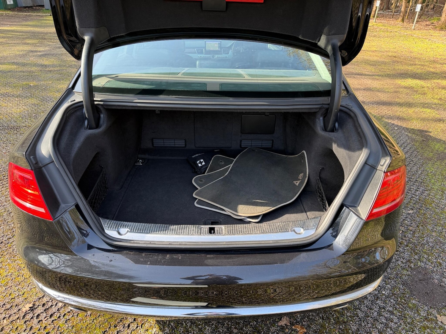 Used Audi A8 for sale - 77671990: Photo 57