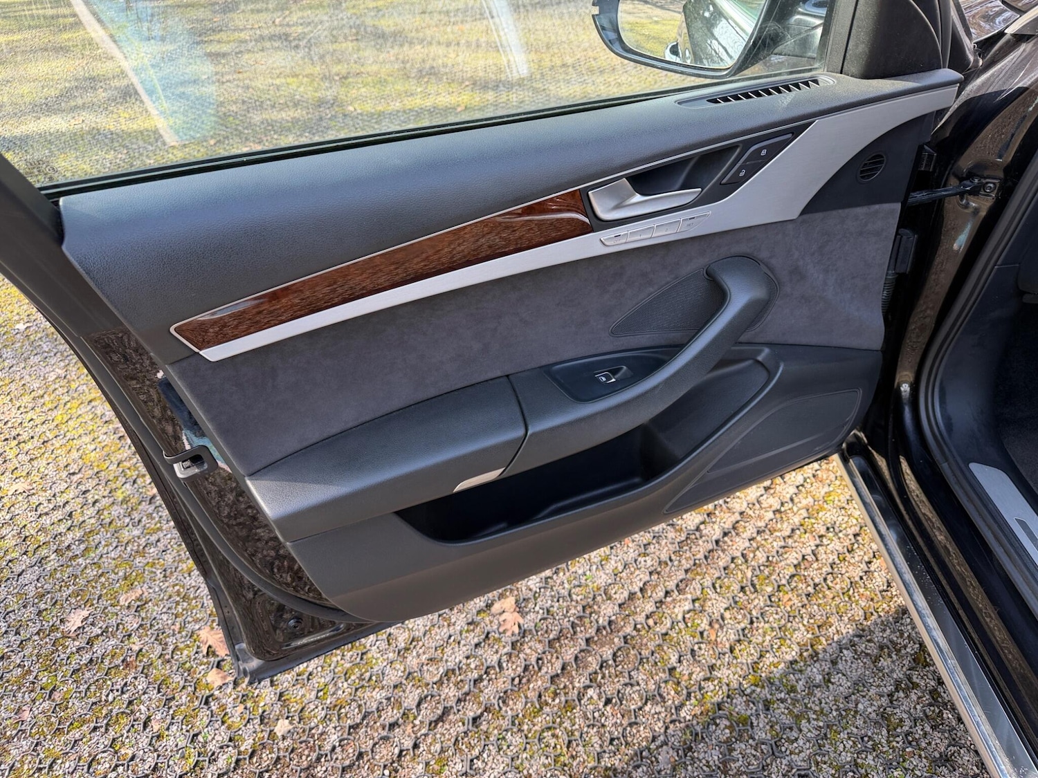 Used Audi A8 for sale - 77671990: Photo 63