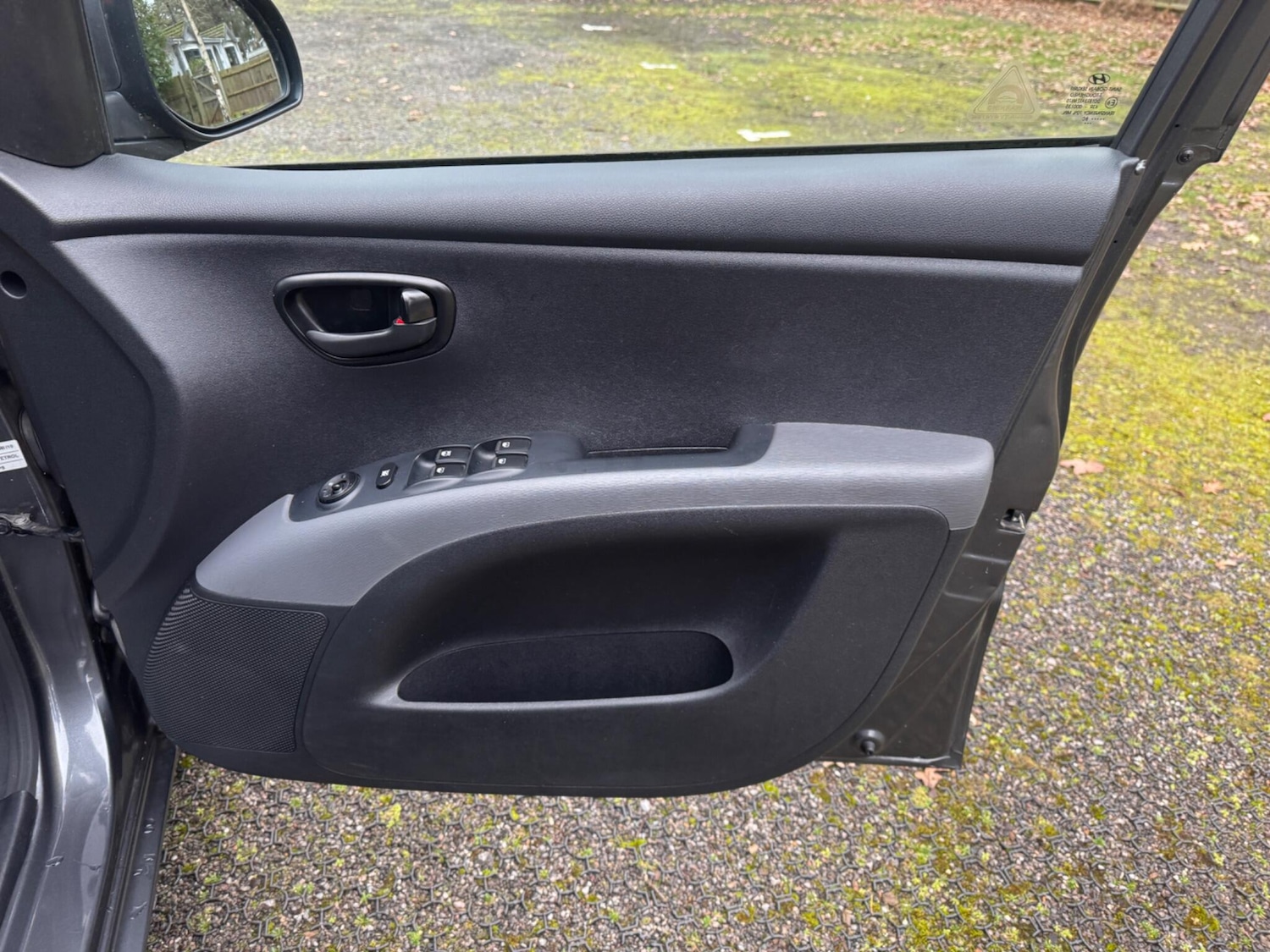 Used Hyundai i10 2012 for sale - 77550263: Photo 15