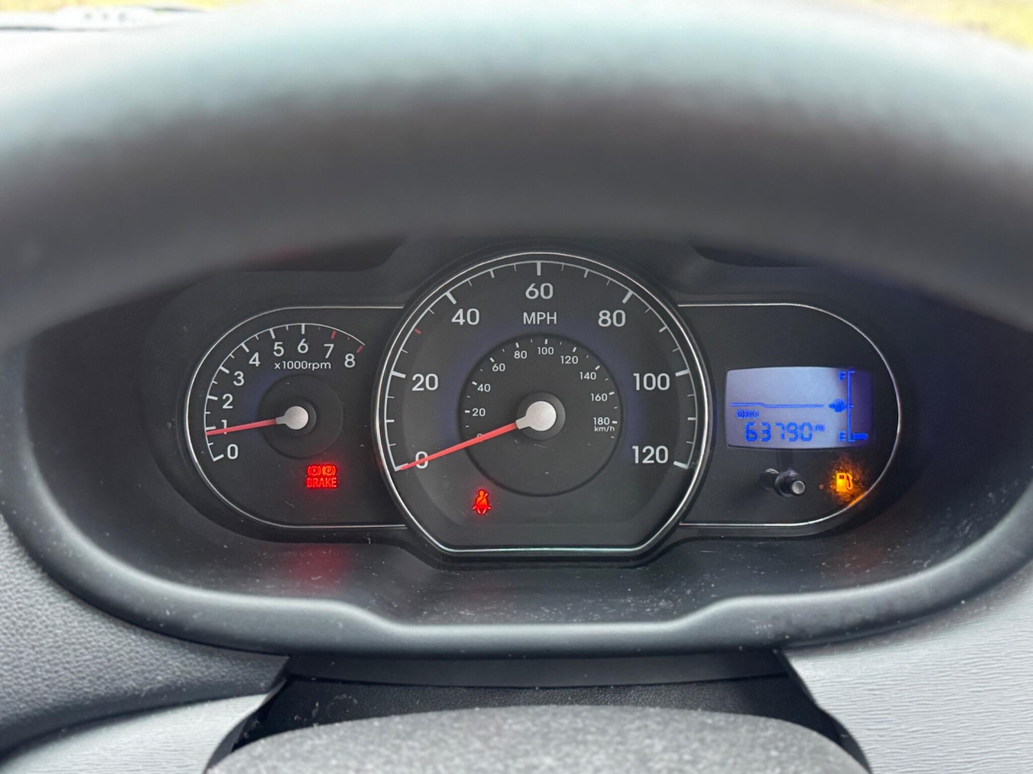 Used Hyundai i10 2012 for sale - 77550263: Photo 30