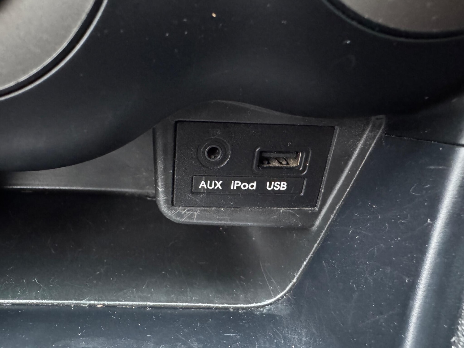 Used Hyundai i10 2012 for sale - 77550263: Photo 32