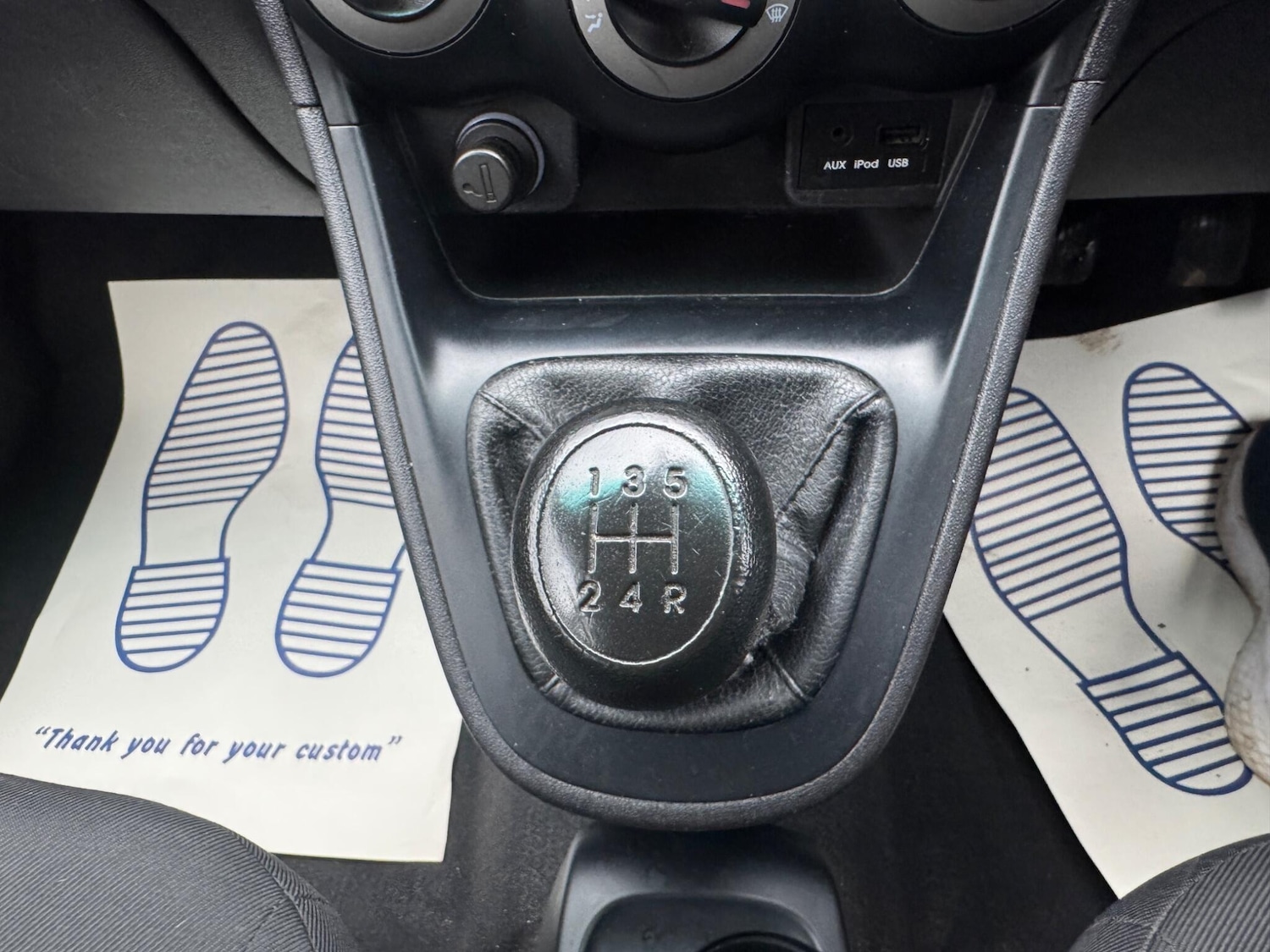 Used Hyundai i10 2012 for sale - 77550263: Photo 33