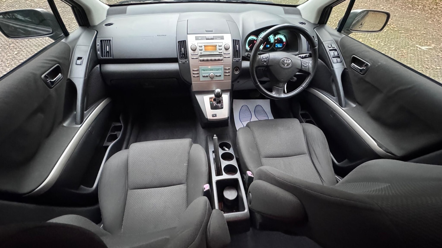 Used Toyota Corolla Verso 2006 for sale - 77163457: Photo 3