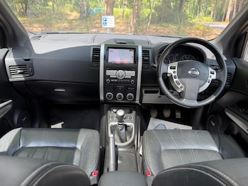 Used Nissan X-Trail 2010 for sale - 79201670: Photo