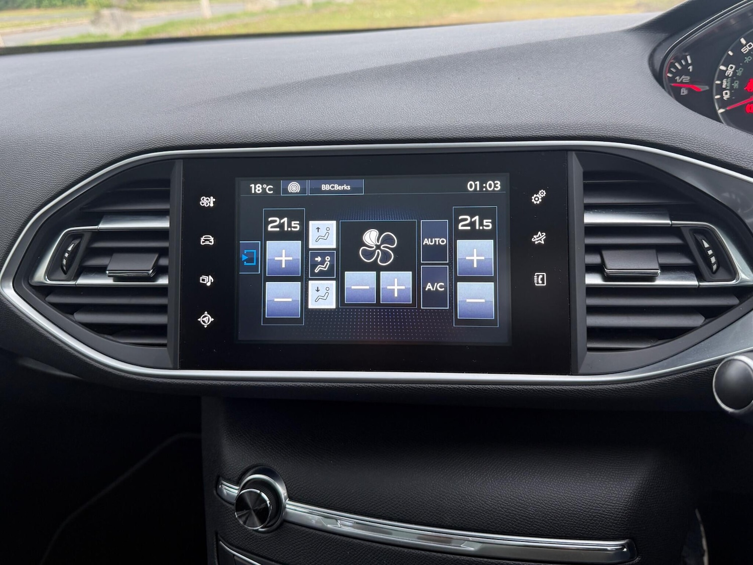 Used Peugeot 308 2014 for sale - 78100376: Photo 35