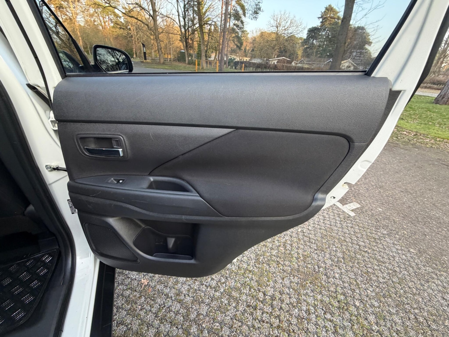 Used Mitsubishi Outlander for sale - 77825109: Photo 24