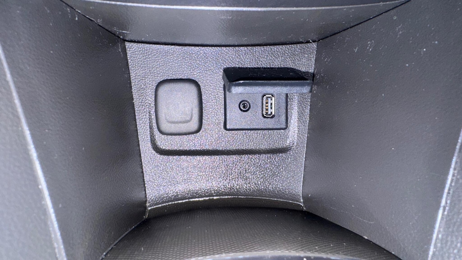 Used Vauxhall Mokka 2016 for sale - 77040373: Photo 42