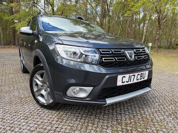 Used Dacia Sandero Stepway 2017 for sale - 78291639: Photo