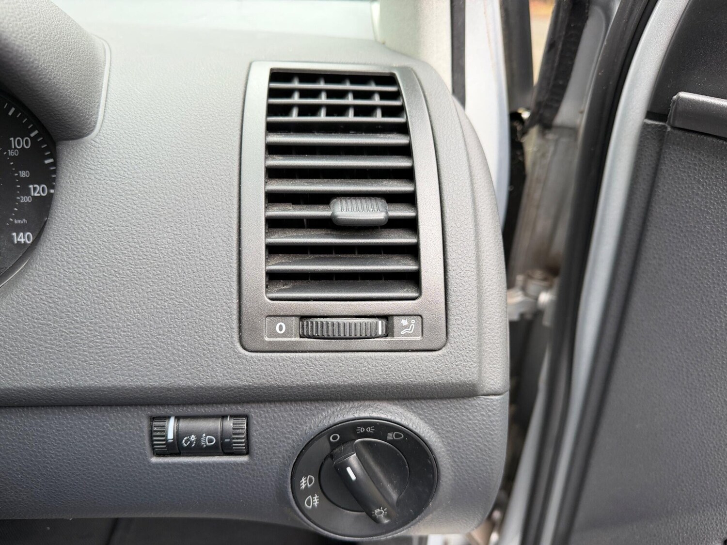 Used Volkswagen Polo for sale - 77497327: Photo 30