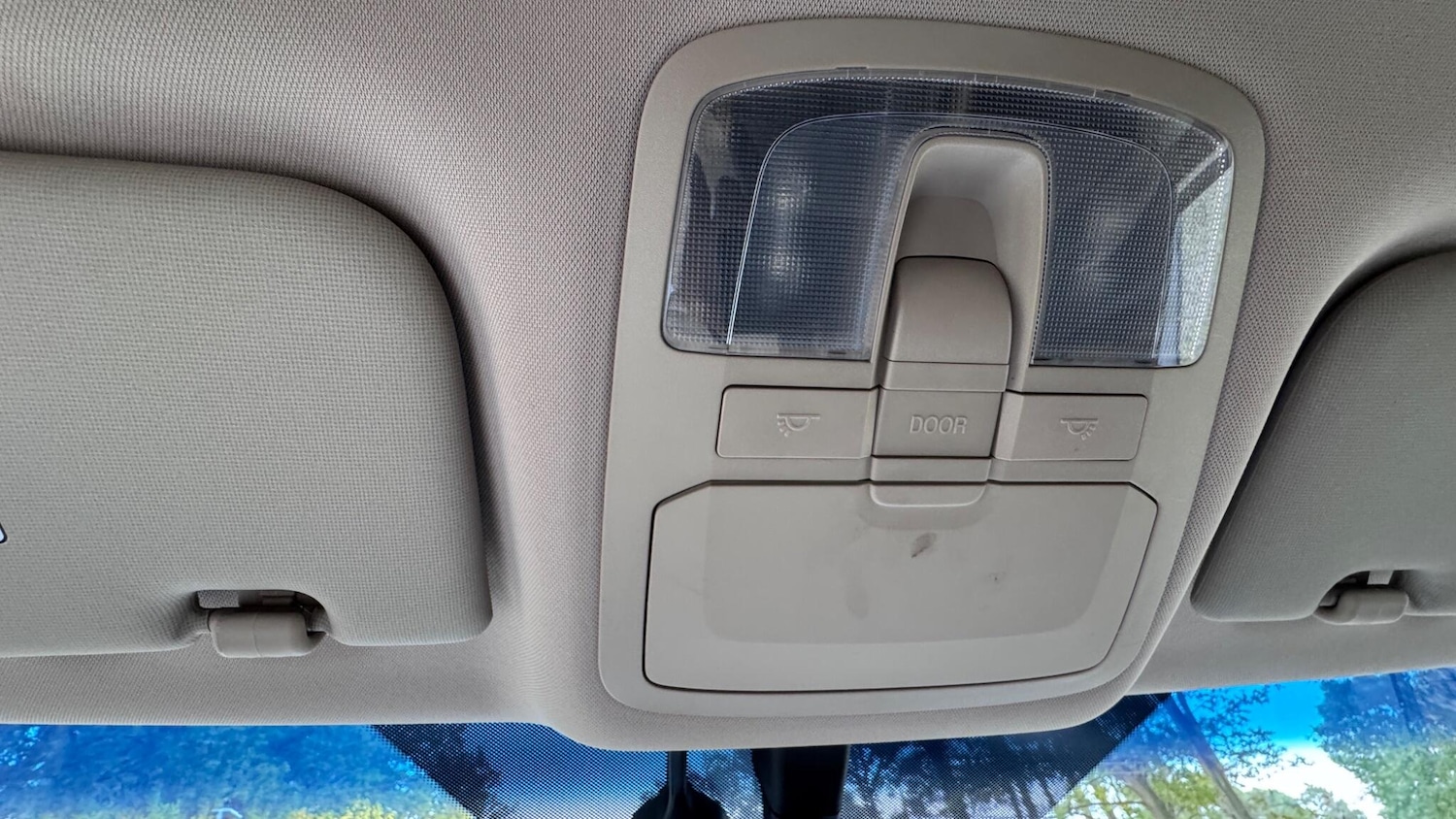 Used Ssangyong Tivoli 2016 for sale - 77039875: Photo 46