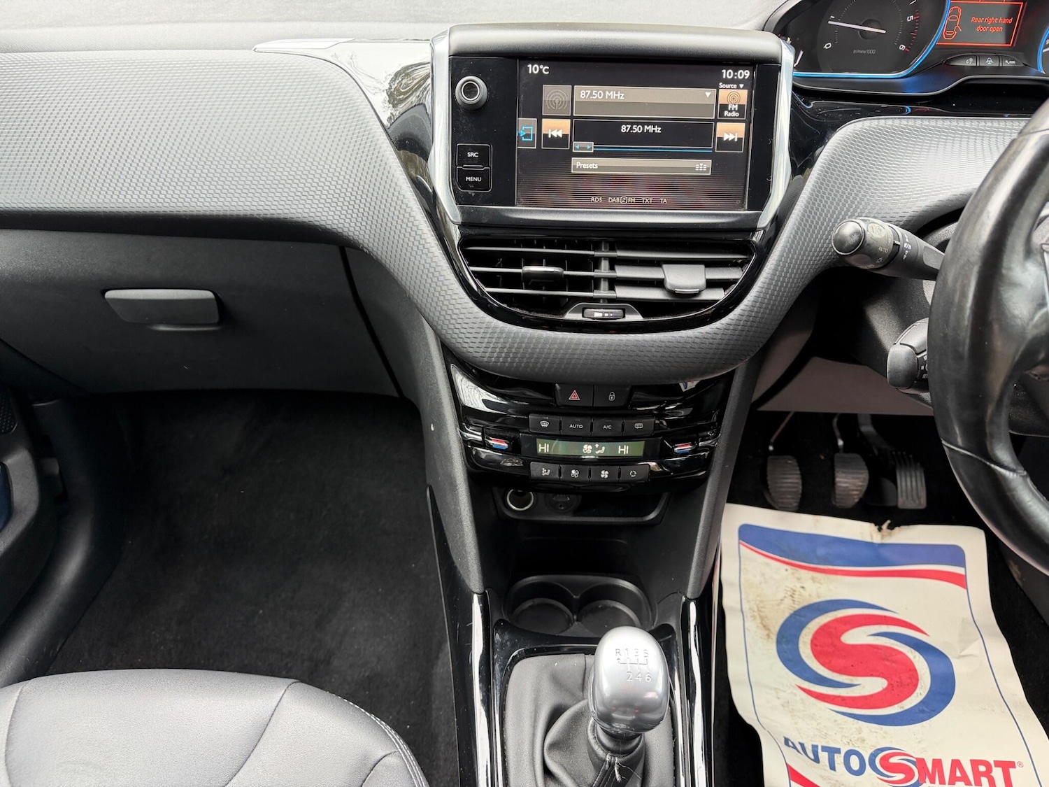 Used Peugeot 2008 2016 for sale - 77524985: Photo 31