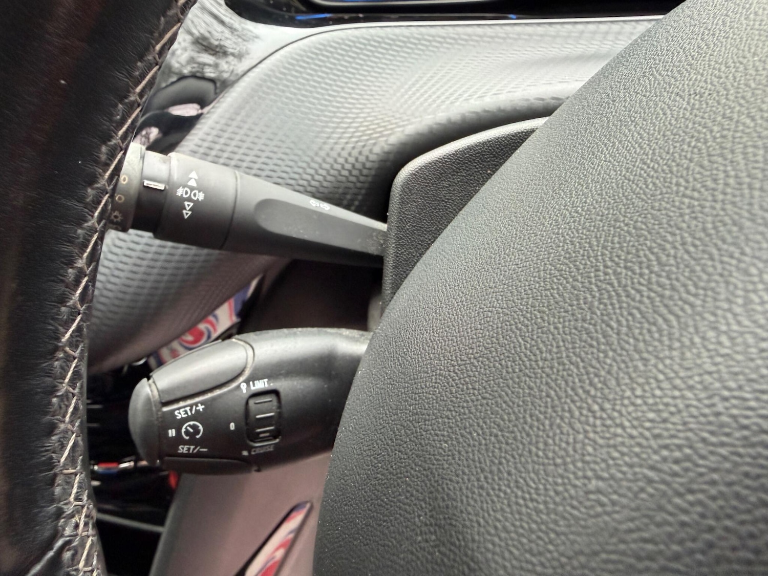 Used Peugeot 2008 2016 for sale - 77524985: Photo 34