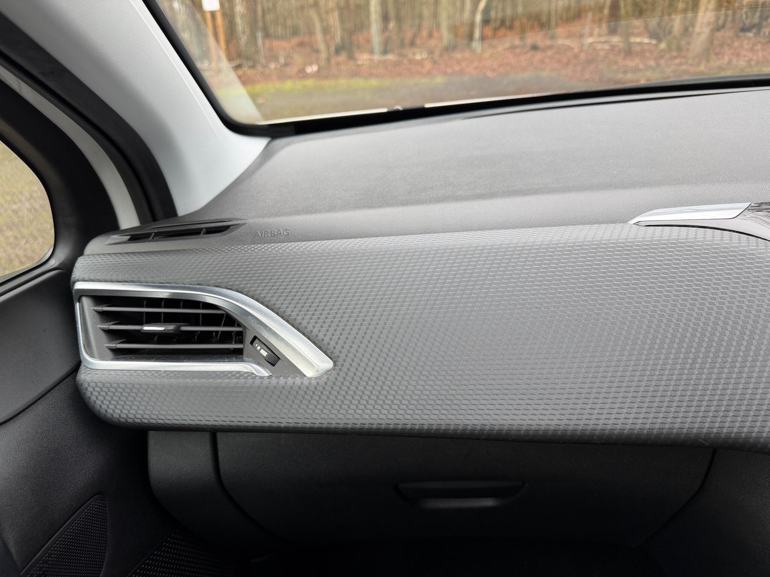 Used Peugeot 2008 2016 for sale - 77524985: Photo 43