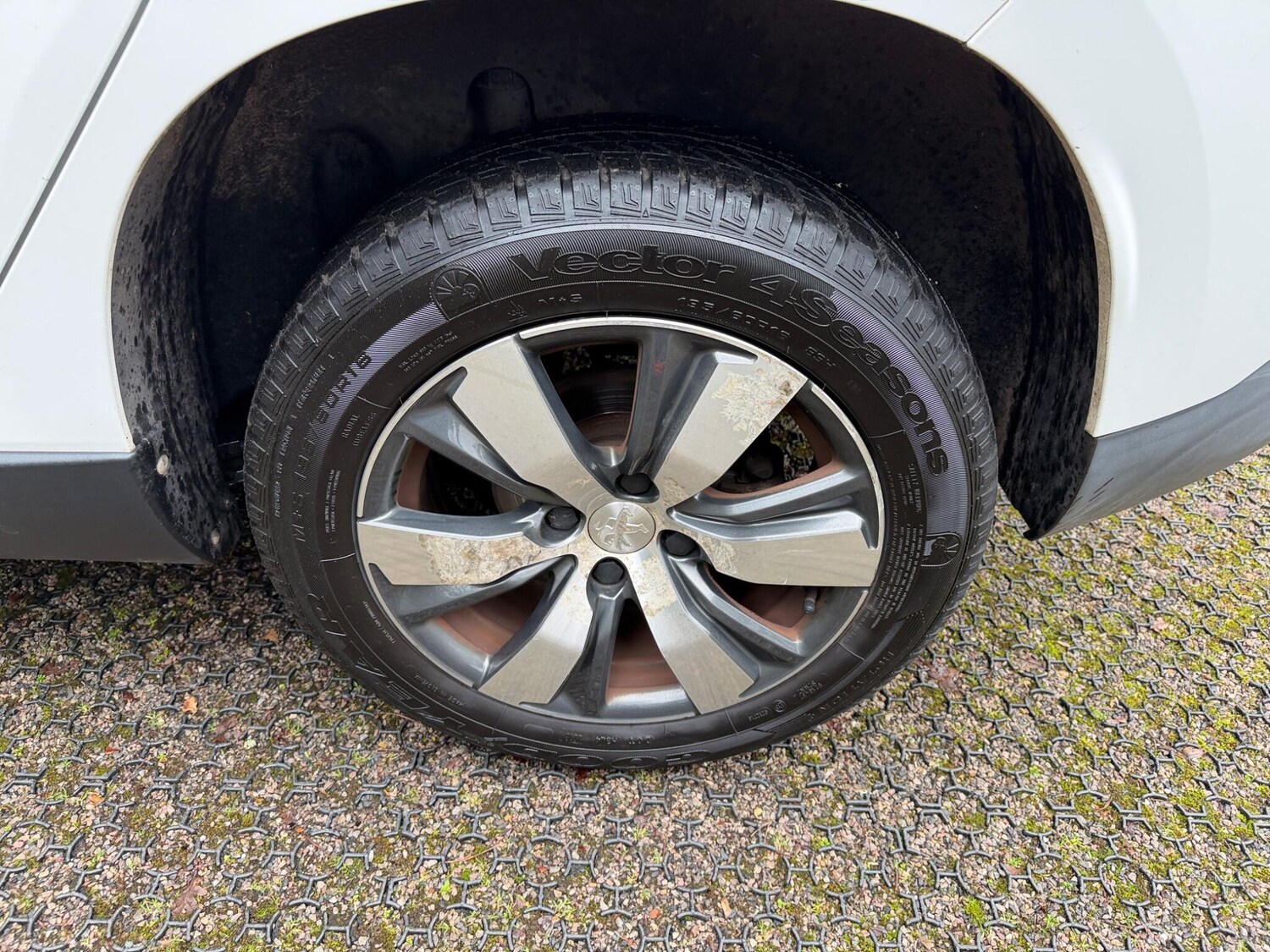 Used Peugeot 2008 2016 for sale - 77524985: Photo 54