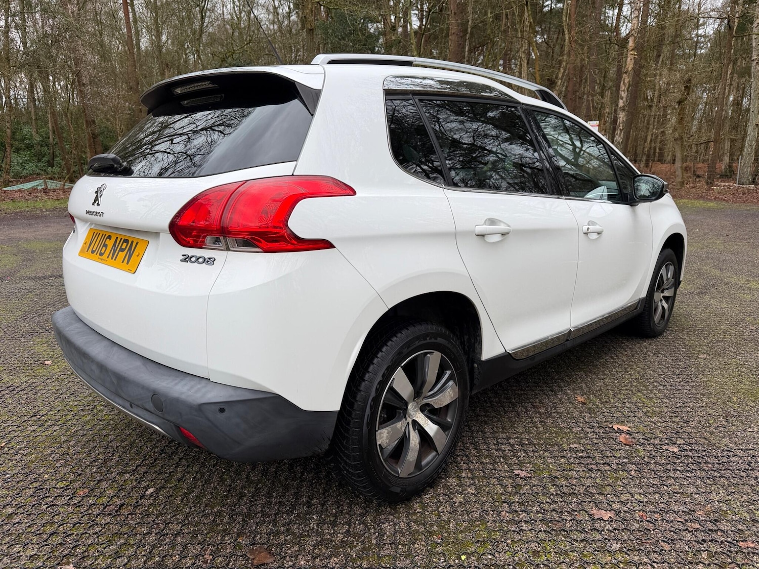 Used Peugeot 2008 2016 for sale - 77524985: Photo 9