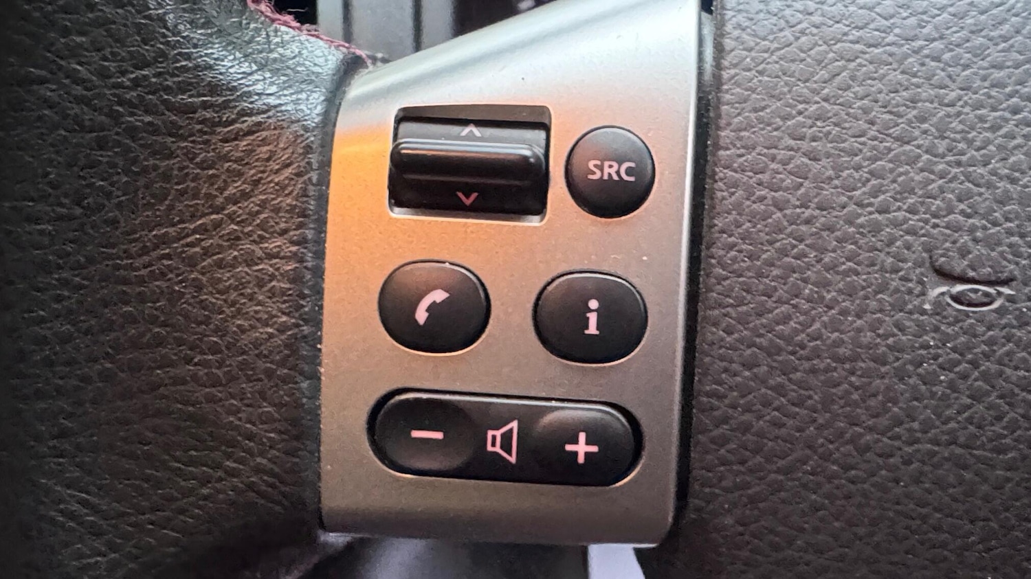 Used Nissan Note 2009 for sale - 77040963: Photo 30